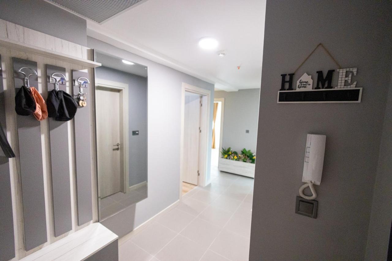 19Th & 18Th Floor Secure Apartments With Pool & Fitness & Parking Included In Price Skopje Ngoại thất bức ảnh