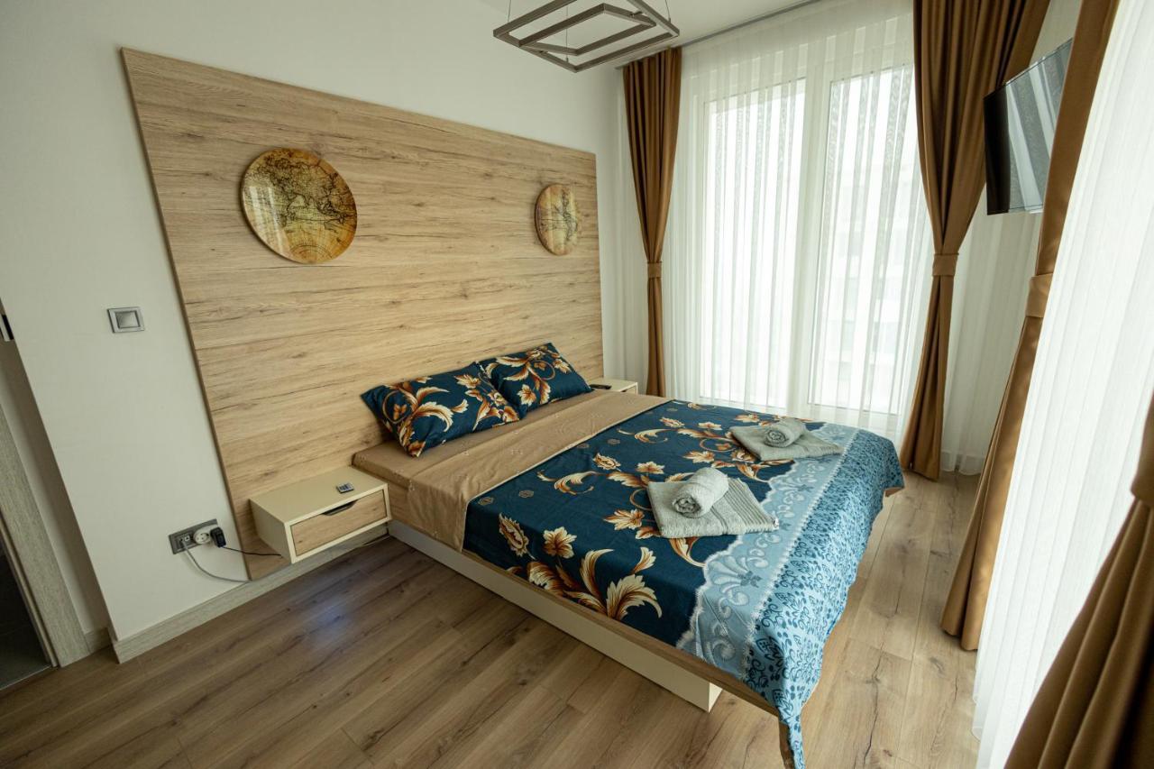 19Th & 18Th Floor Secure Apartments With Pool & Fitness & Parking Included In Price Skopje Ngoại thất bức ảnh