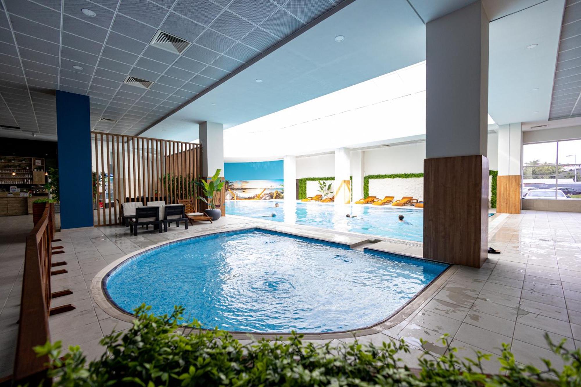 19Th & 18Th Floor Secure Apartments With Pool & Fitness & Parking Included In Price Skopje Ngoại thất bức ảnh