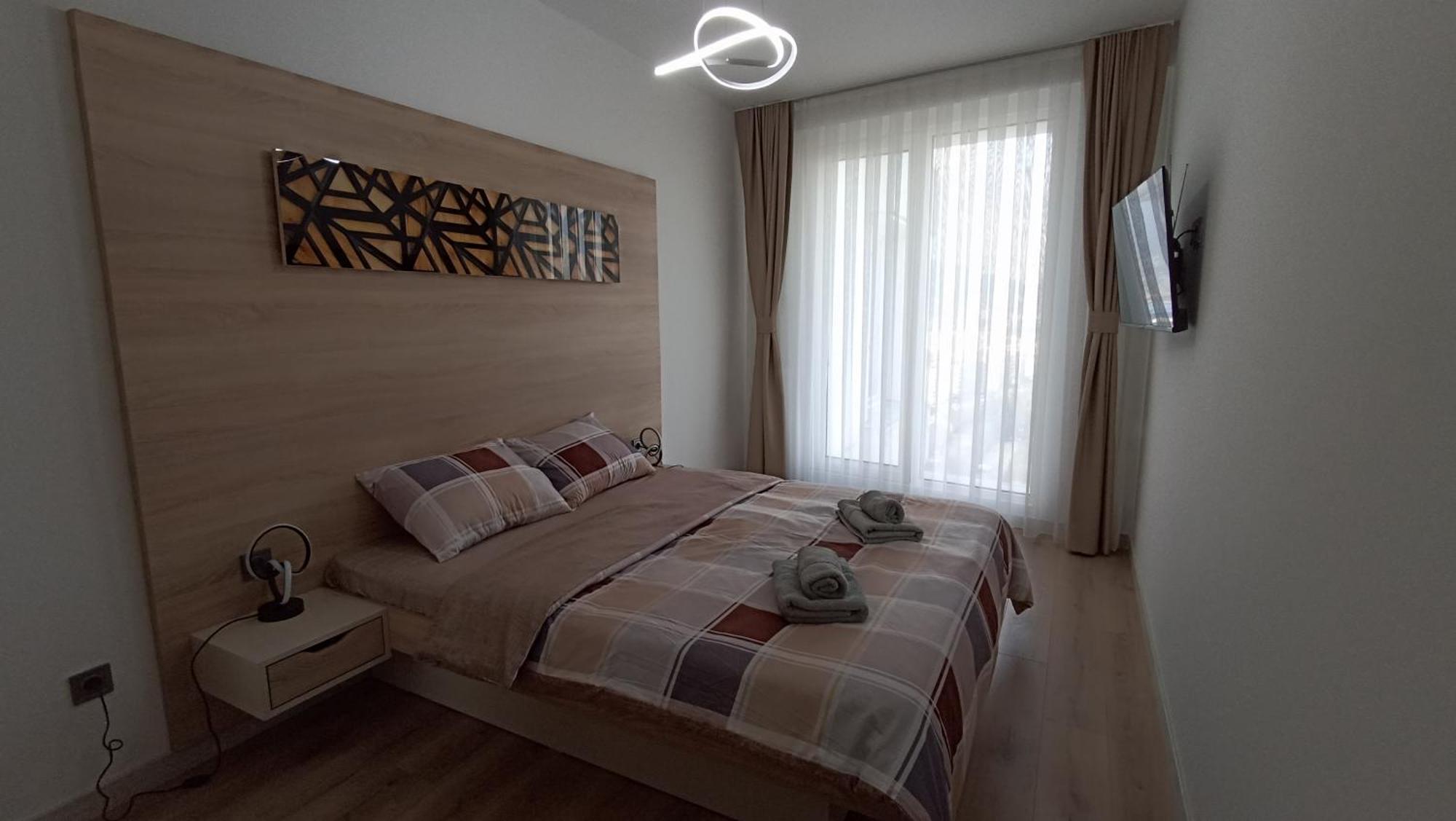 19Th & 18Th Floor Secure Apartments With Pool & Fitness & Parking Included In Price Skopje Ngoại thất bức ảnh
