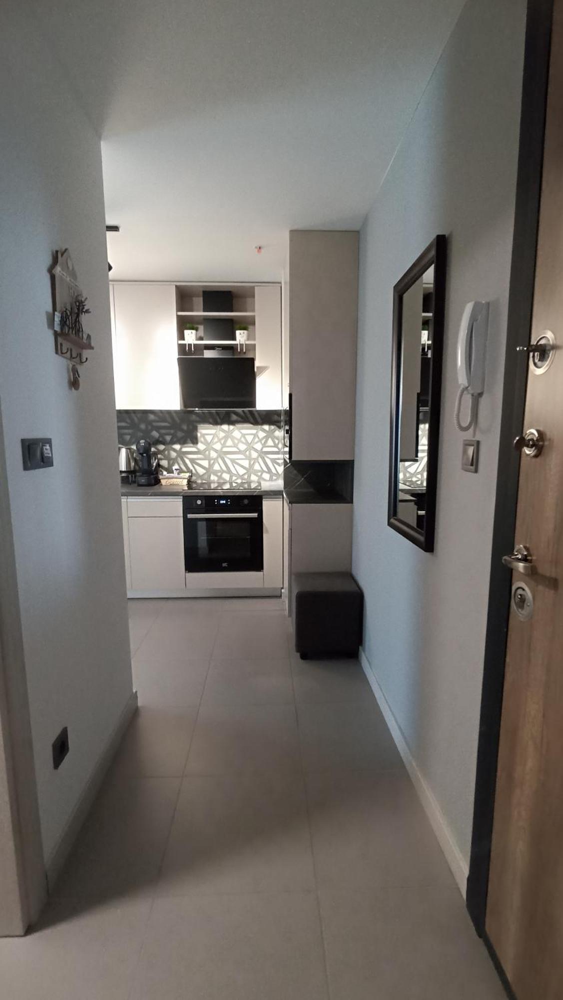 19Th & 18Th Floor Secure Apartments With Pool & Fitness & Parking Included In Price Skopje Ngoại thất bức ảnh