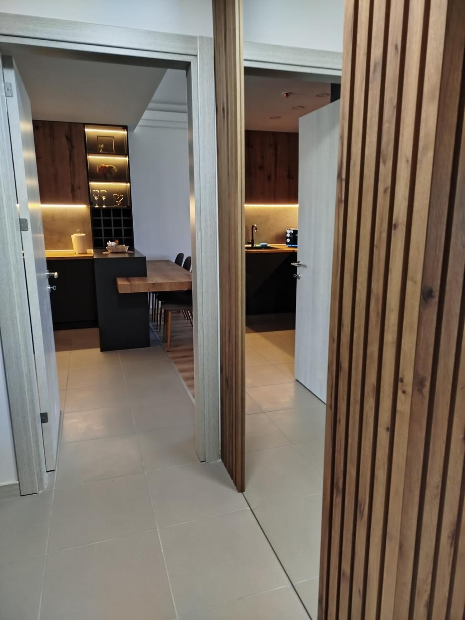 19Th & 18Th Floor Secure Apartments With Pool & Fitness & Parking Included In Price Skopje Ngoại thất bức ảnh